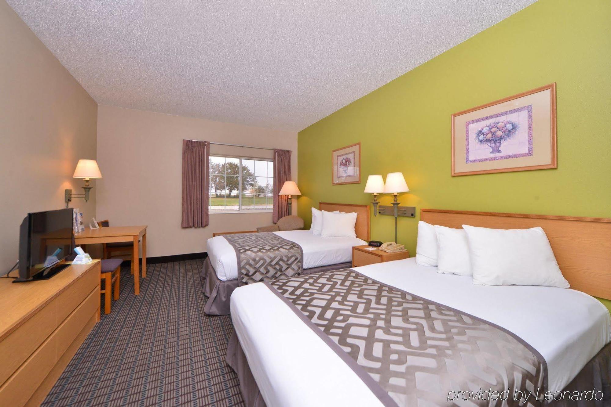 Regency Inn Geneseo Il I-80 Bagian luar foto
