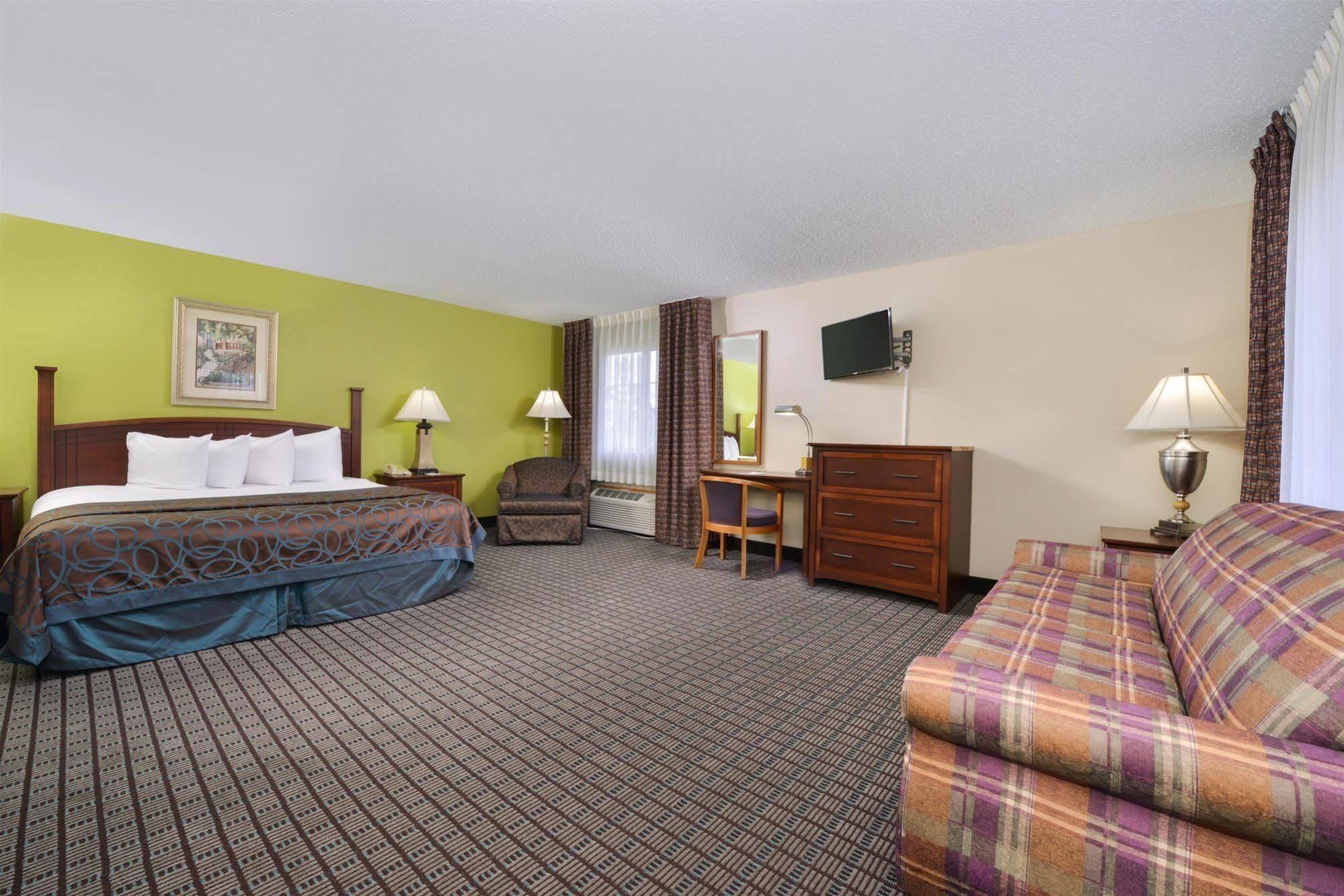 Regency Inn Geneseo Il I-80 Bagian luar foto